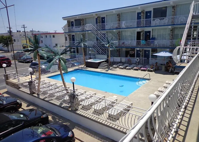 Quarterdeck Motel